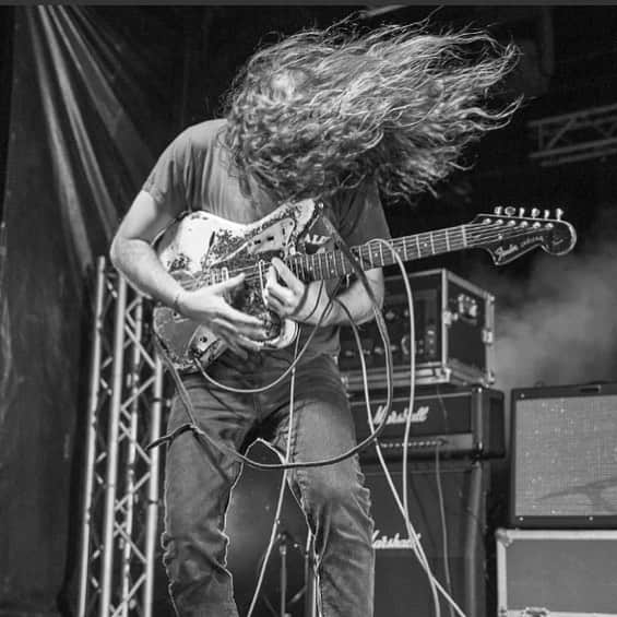 A Place to Bury Strangersのインスタグラム：「Photo by @dani_hansen from @farmerandtheowl Festival in Wollongong, Australia  #danihansen #farmerandtheowlfestival #wollongong #australia #aptbs #aplacetoburystrangers #deathbyaudioeffects #oliverackermann #dionlunadon #liabraswell #zazzy」