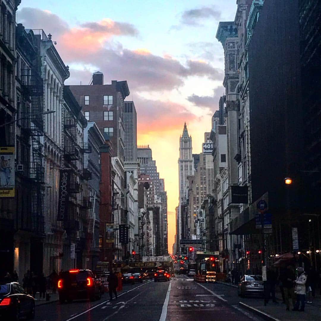 JULIEN D'YSさんのインスタグラム写真 - (JULIEN D'YSInstagram)「Good night beautiful #newyork #broadway #march19.19」3月20日 8時48分 - juliendys