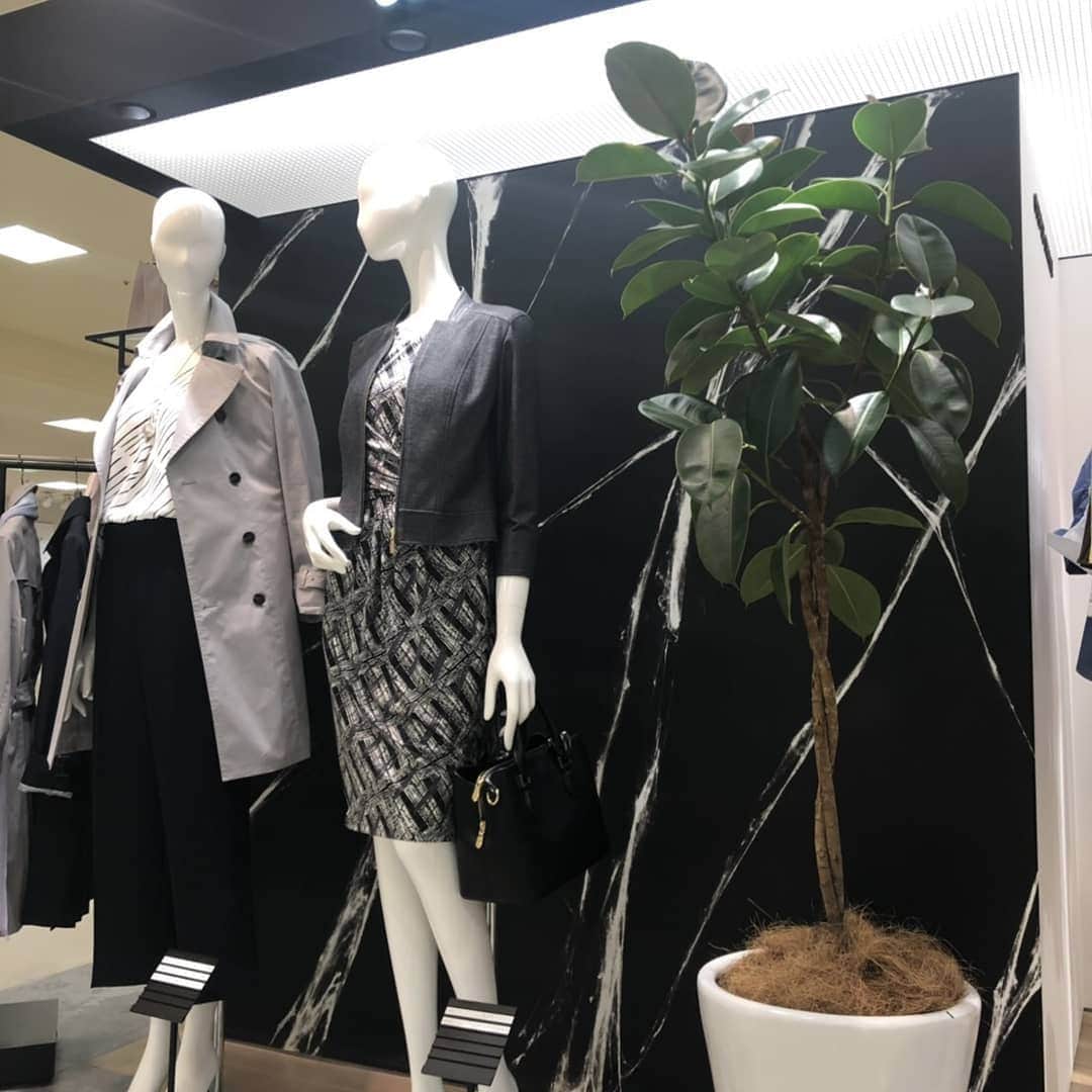 cdec_official Aesthetic Senseのインスタグラム：「大丸札幌店クードシャンスが本日リニューアルオープン致しました！ 先着で32400円(税込)以上購入のお客様に、館内で使用できる喫茶券プレゼントしています。 お近くの方は是非～ 本日より新作商品も入荷しています！ #coupdechance#cdec#sapporo#daimarusapporo」