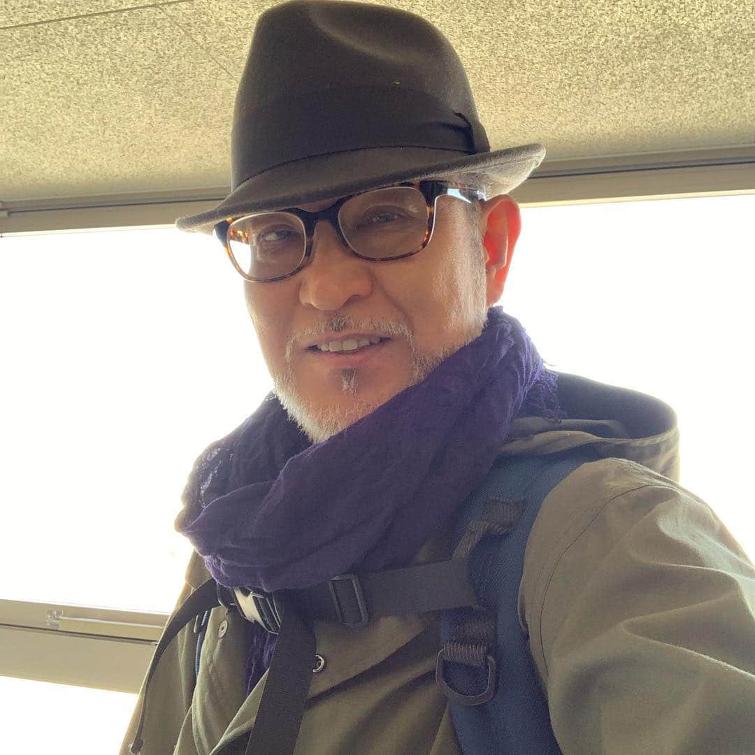 安倍宏行さんのインスタグラム写真 - (安倍宏行Instagram)「都内、気温21度へ！春仕様〜」3月20日 9時53分 - higeabe