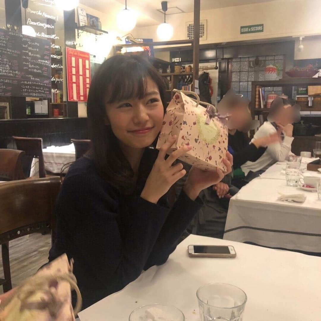 杉浦みずきのインスタグラム：「. 花粉症が… ひど…🍃🌀 この時もひどすぎてよく見たら目充血してる 今日はさっちゃんの袴姿を見に同志社の卒業式にいってきます」