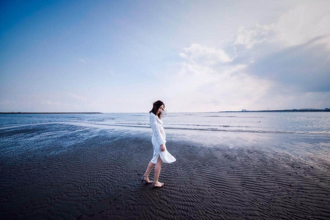 松山さやかさんのインスタグラム写真 - (松山さやかInstagram)「海。 . . . . . . . . photo @kirin.photo  #フリーモデル #ポートレートモデル  #被写体になります  #作品撮り #作品撮りモデル #撮影モデル #撮影依頼募集中 #写真好きな人と繋がりたい #被写体 #ポートレート #ファインダー越しの私の世界 #portrait #followme #企業モデル #ウエディングモデル #松山さやか#visualportraits #kdpeoplegallery #ourportraitsdays #Globe_People #gramkilla #portraitpage #Featurepalette #Visualauthority #Quietthechaos #profile_vision #ig_mood #theworldofportraits」3月20日 10時42分 - sayakam8