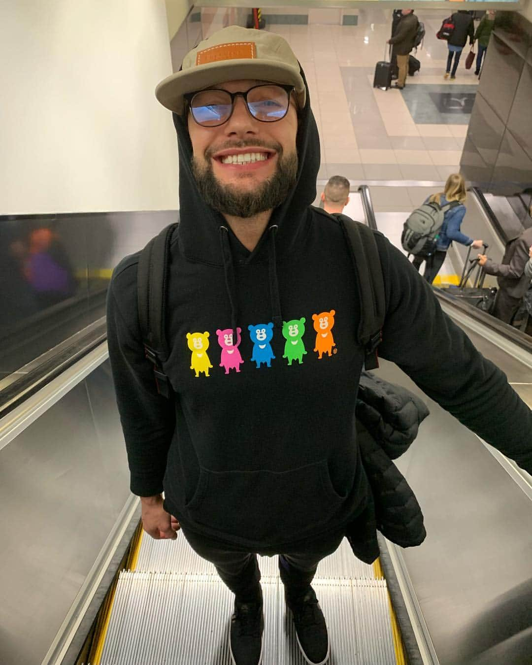 ファーガル・デヴィットさんのインスタグラム写真 - (ファーガル・デヴィットInstagram)「Transit Finn」3月20日 10時43分 - finnbalor