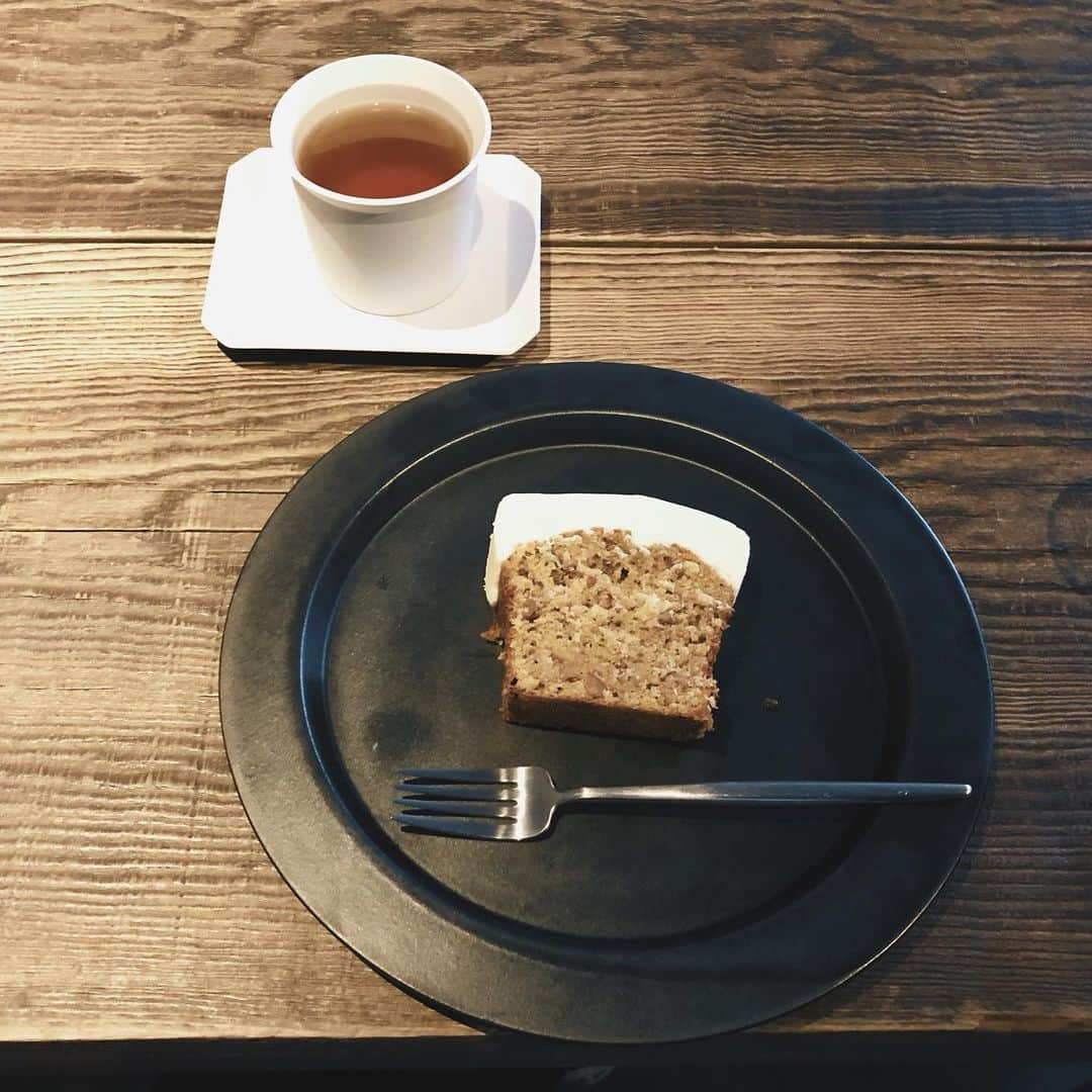 kanetaka ayaさんのインスタグラム写真 - (kanetaka ayaInstagram)「・ ・ #lunch 🌿 ・ ・ 最強に美味しかった🙄❤️ saladが美味しいところあんまりないし このボリュームできてくれたら 尚更嬉しい🤟🏿 ・ ・ 調子のってケーキ食べたから プラマイプラスーーーー😱笑 ・ ・ #fylgdumérosaka  #大阪lunch#サラダ#サラダランチ #大阪サラダランチ#堀江」3月20日 11時06分 - aya_kanetaka_