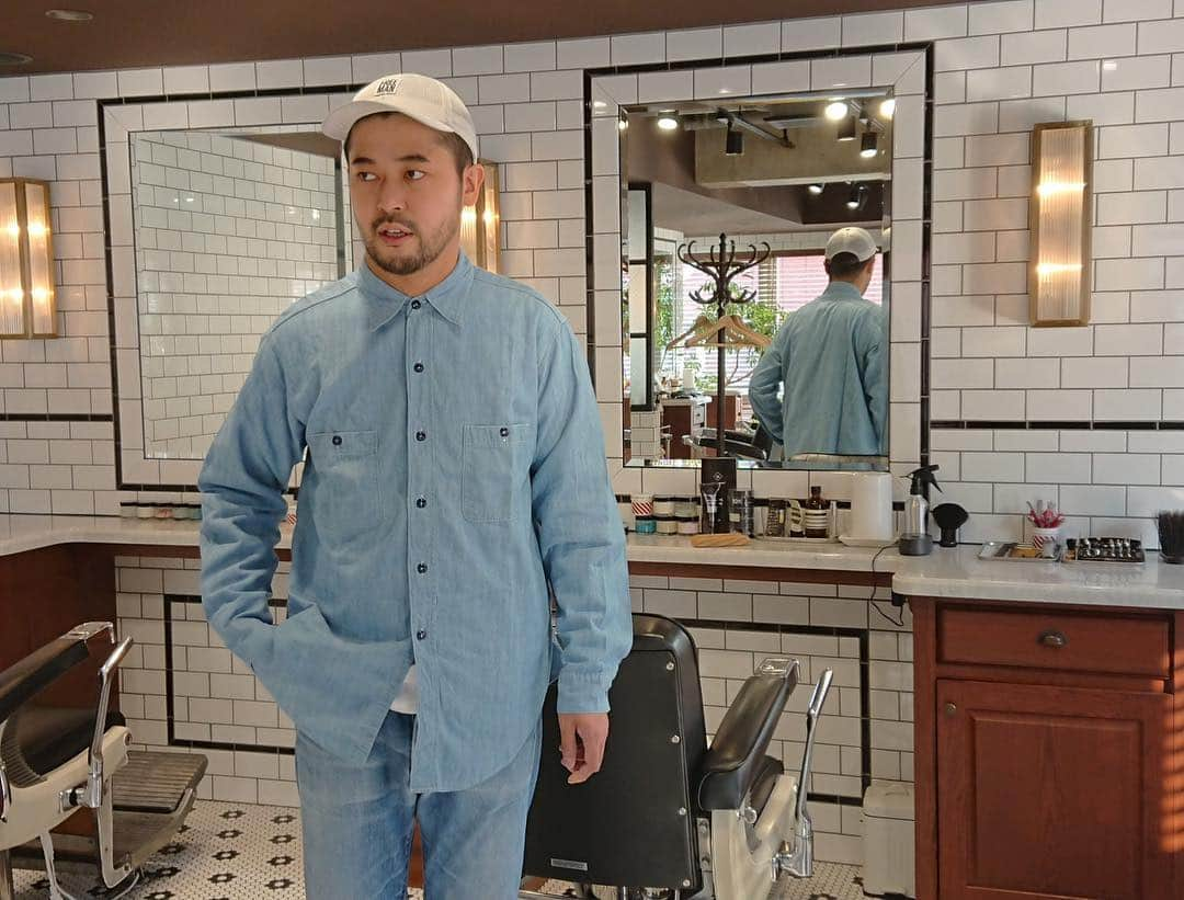 フリーマンズスポーティングクラブさんのインスタグラム写真 - (フリーマンズスポーティングクラブInstagram)「FSC STAFF STYLE - FUTAKO BARBER 2019.03.20  Shirt : BIG YANK  #freemanssportingclub  #fscfutakobarber #fsc_staff_style  #bigyank  #menswear #barbershop  #futakotamagawa」3月20日 11時18分 - freemanssportingclub_jp