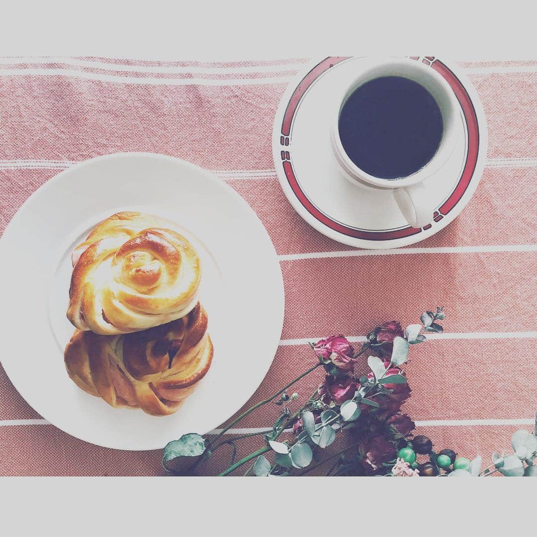 阿部純子さんのインスタグラム写真 - (阿部純子Instagram)「おはようっ ・ 朝ごはん。 手作りパンよっ  #じゅんこ飯🍴」3月20日 11時17分 - junkoabe_official