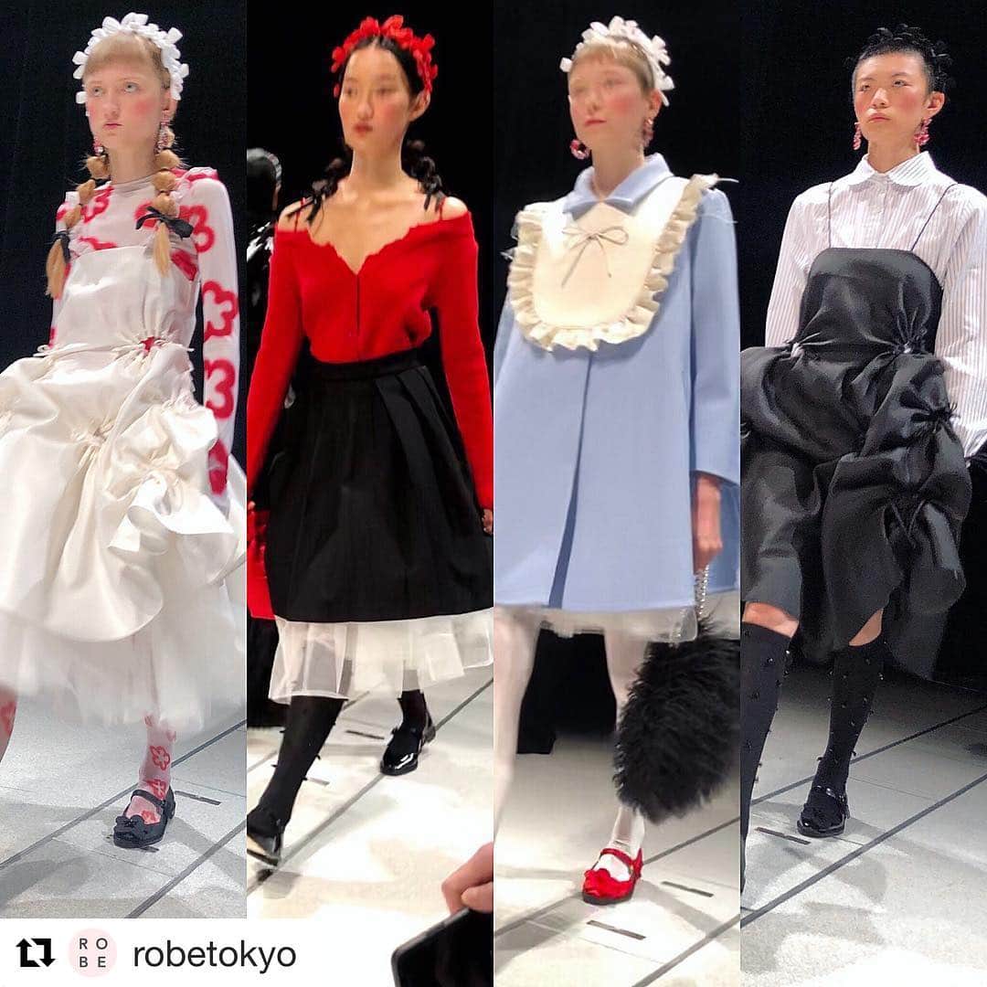 azのインスタグラム：「全部欲しい #Repost @robetokyo with @get_repost ・・・ #ROBE東コレ隊 2日目はいまグングンきてる上海ブランド #SHUSHUTONG から❤️19AWは戸川純の曲『好き好き大好き』に出てくる歌詞「愛してる て言わなきゃ殺す」をテーマに過激に可愛く、薄情でキュートな少女（もしくは少年かも）を描きます。Oh、今の時代なら発禁になりそうな歌詞💛 ・ カチューシャやヘアピン、ポンポンヘアでガーリーなのに、どこか怒りを見せる少女たち。愛してる？言わなきゃ…💉 そこにあるのは純粋すぎる愛。暴力にもなり得るそのまっすぐな感情を、私はあなたはどう制御するのか。物語に出てくる愛に翻弄され闇におちた少女。果たしてそれは物語の中だけの話？ ・ 血しぶきのような赤いビジューやファー、血塗られたパール、血の通っていない肌のような青や白。 ここに感じるのは愛への狂気か、狂喜か…. ・ 日本ではまだ少しの店舗でしか見られませんが、ROBEがご案内するブランド全般的にハマる人は必ず好きなので頑張って見に行ってくださいませ❤️ ・ #shushutong #シュシュトング #shanghai #上海 #ROBE東コレ隊 #AmazonFWT #東コレ #fashionweek #19aw #AmazonFashionWeekTOKYO #ファッションショー #ランウェイ #AFWT #アマゾンファッションウィーク #2019aw #ROBEtokyo #越境レディ #tokyo #东京 #도쿄 #동경」
