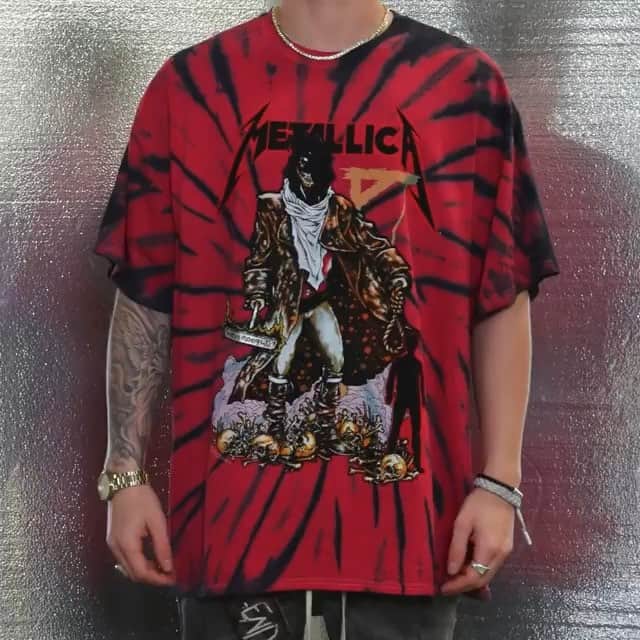 STYLE4GUYSのインスタグラム：「@FashionNovaMEN has all of your got to graphic tees 🔌」
