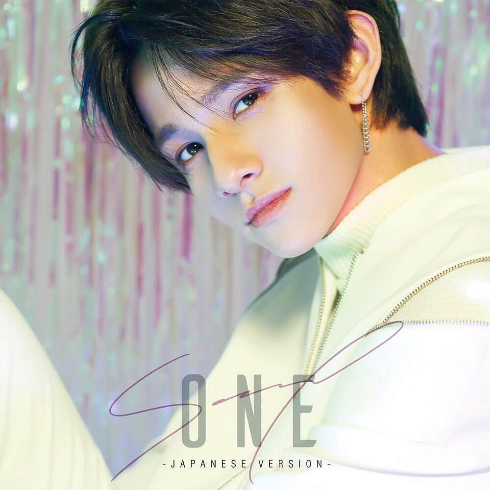 サムエルさんのインスタグラム写真 - (サムエルInstagram)「⠀⠀⠀⠀⠀⠀⠀⠀ Samuel 일본 세 번째 싱글 ONE - Japanese Ver. Released 🎧 ⠀⠀⠀⠀⠀⠀⠀⠀ 국내 온라인 음원 사이트에서도 감상할 수 있으니 많은 관심 부탁드립니다💜 ⠀⠀⠀⠀⠀⠀⠀⠀ #사무엘 #Samuel #ONE」3月20日 12時13分 - braveentsamuel