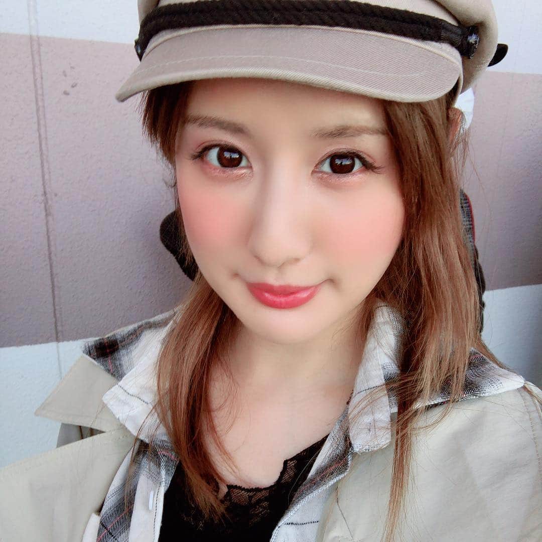カブトムシゆかりさんのインスタグラム写真 - (カブトムシゆかりInstagram)「ゴリゴリのブルベですけどオレンジメイクです今日は🍊  #オレンジメイク #ブルベ夏」3月20日 12時16分 - kabutomushiyukari