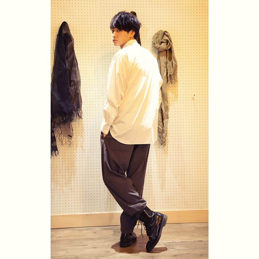 playfulさんのインスタグラム写真 - (playfulInstagram)「★STYLING SITE随時更新！★ #yohjiyamamotopourhomme #ysformen #uzuou model @kahma1106tiffany  https://www.playful-dc.com/p_styling/mobile/stylings/details1237.html  #shooting📷 #model📷 #撮影データ #大阪#古着#モデル撮影 #follow#fashion#playful#usedclothing #osaka🇯🇵 #instapic#instafollow#instagood#instafashion#ootdfashion #outfitlove #coordinate#着画#モデル募集#photoshop #ユーズド#casual#メンズ#春#styled」3月20日 12時29分 - playful_dc