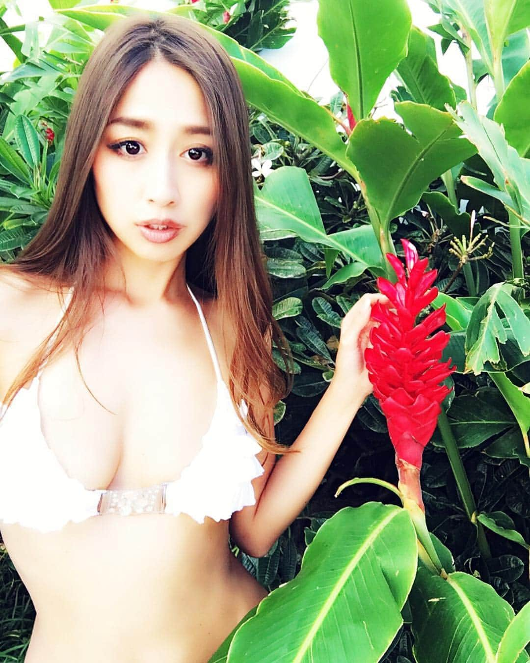 ACOさんのインスタグラム写真 - (ACOInstagram)「Mahalo😘 #bikini #bikinigirl #bikinis #pool #beach #bikinilife#bikinilovers #海外#summer #genic_beach #bikinimodel #旅行#ビキニマニア #タビジョ#beachbody #genic_travel #ハワイ#photogenic #女子旅 #hawaii #ワイキキ#ホノルル#ビキニ#ビキニ女子#プール#ビーチ#海」3月20日 12時42分 - acobikini