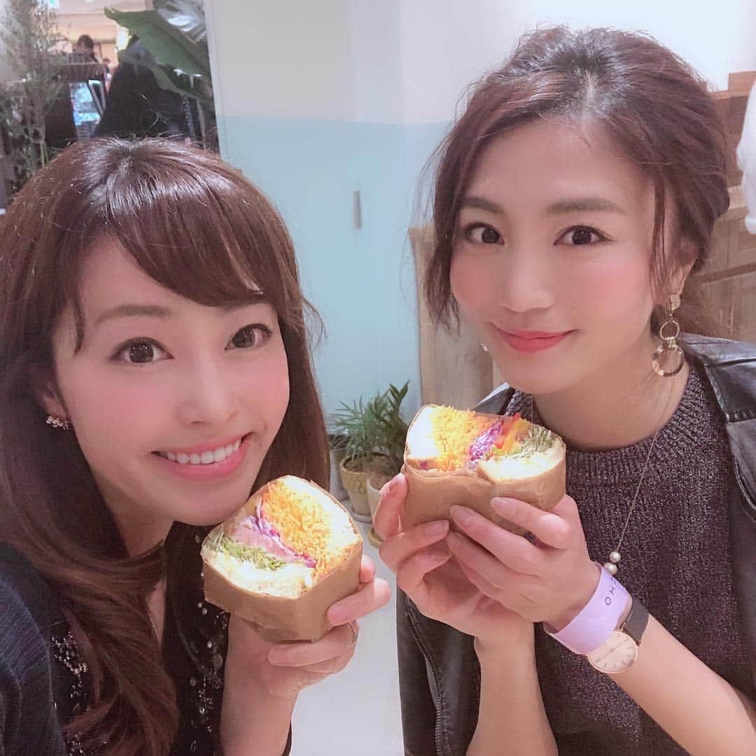 佐藤美央里さんのインスタグラム写真 - (佐藤美央里Instagram)「昨日はまりちゃんと#kikiyococho のレセプションへ🐱♫気になってたから行けて良かった💕 ⁑ 興味が湧くショップばかりで、楽しみました(*^_^*) また今度行こうっと♫ ⁑ #松坂屋名古屋店 南館2階 全面リニューアル！！ 本日オープンですよ🙌💕 #nagoya #renewalopen #reception #shopping #makeup #cosmetics #cafe #fashion #名古屋 #松坂屋 #リニューアルオープン」3月20日 12時58分 - miori_sato14