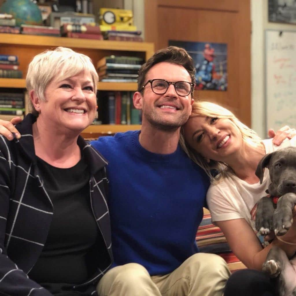 ブラッド・ゴレスキーさんのインスタグラム写真 - (ブラッド・ゴレスキーInstagram)「@bigbangtheory_cbs is my Mom’s favorite show and you can tell by the look on her face that she was so excited to be there! Thank you so much @kaleycuoco for making it a night @debbygoreski will never forget! Love you!!」3月20日 23時01分 - bradgoreski