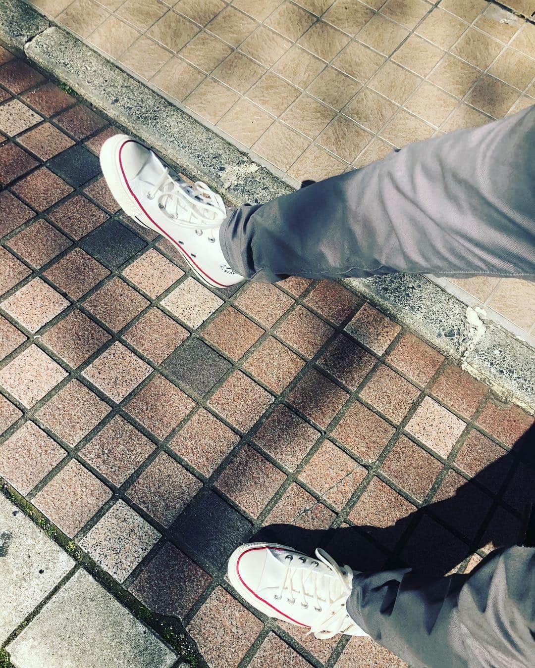 和田颯さんのインスタグラム写真 - (和田颯Instagram)「天気良すぎたので白いお靴でお出かけ☺︎」3月20日 14時49分 - da_ice_hayate_wada