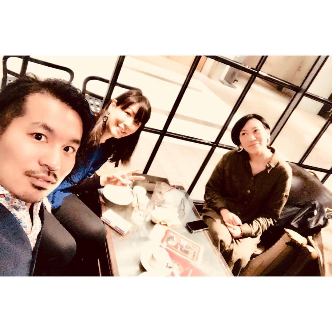 akamasa Kawata ( 川田 行政 ) さんのインスタグラム写真 - (akamasa Kawata ( 川田 行政 ) Instagram)「・ ・ 【meeting】 ・ @miu_yoshimi ・ 吉見さんと 進めている インスタリクの ランチ会。 ・ Instagramを使った ビジネス展開に 興味がある方は 参加してみませんか。 ・ @instarecruitingservice ・ ・ #インスタ  ーーーーーーーーーーーーーーーーーーー ファッションはマインドを 相手に伝えるための武器である。 ・ “マインド” を “外見” という武器に変え、 すべての人が本質を最大限に活かし、 “Happy”になれる社会を目指します。 ・ Happy Styling Project ～あなたの為の専属スタイリスト～ happystyling.wixsite.com/main ・ @takamasakawata @happystylingproject ーーーーーーーーーーーーーーーーーーー #happystylingproject #stylistlife #fashion #fashionphotography #niceguy  #nicemiddle  #beautiful  #party  #ファッション #ファッションスタイリスト #メンズファッション #レディースファッション #コーディネート #大人コーデ #経営者 #起業家 #お洒落さんと繋がりたい」3月20日 16時02分 - takamasakawata