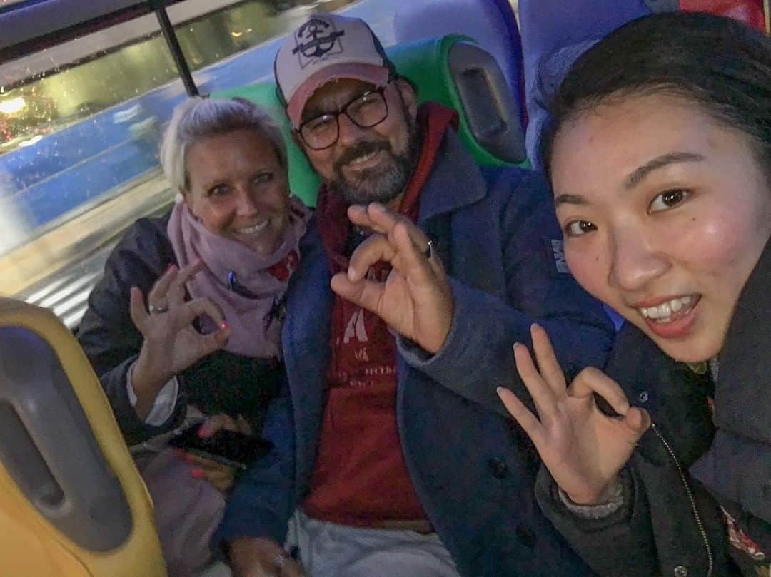 のインスタグラム：「Thank you for seeing the city with #OsakaWonderLoopBus! Come join us on the bus and see #Osaka from the streets!  #Japan #sightseeing #Kansai #loopbus #hoponhopoff #opentopbus」