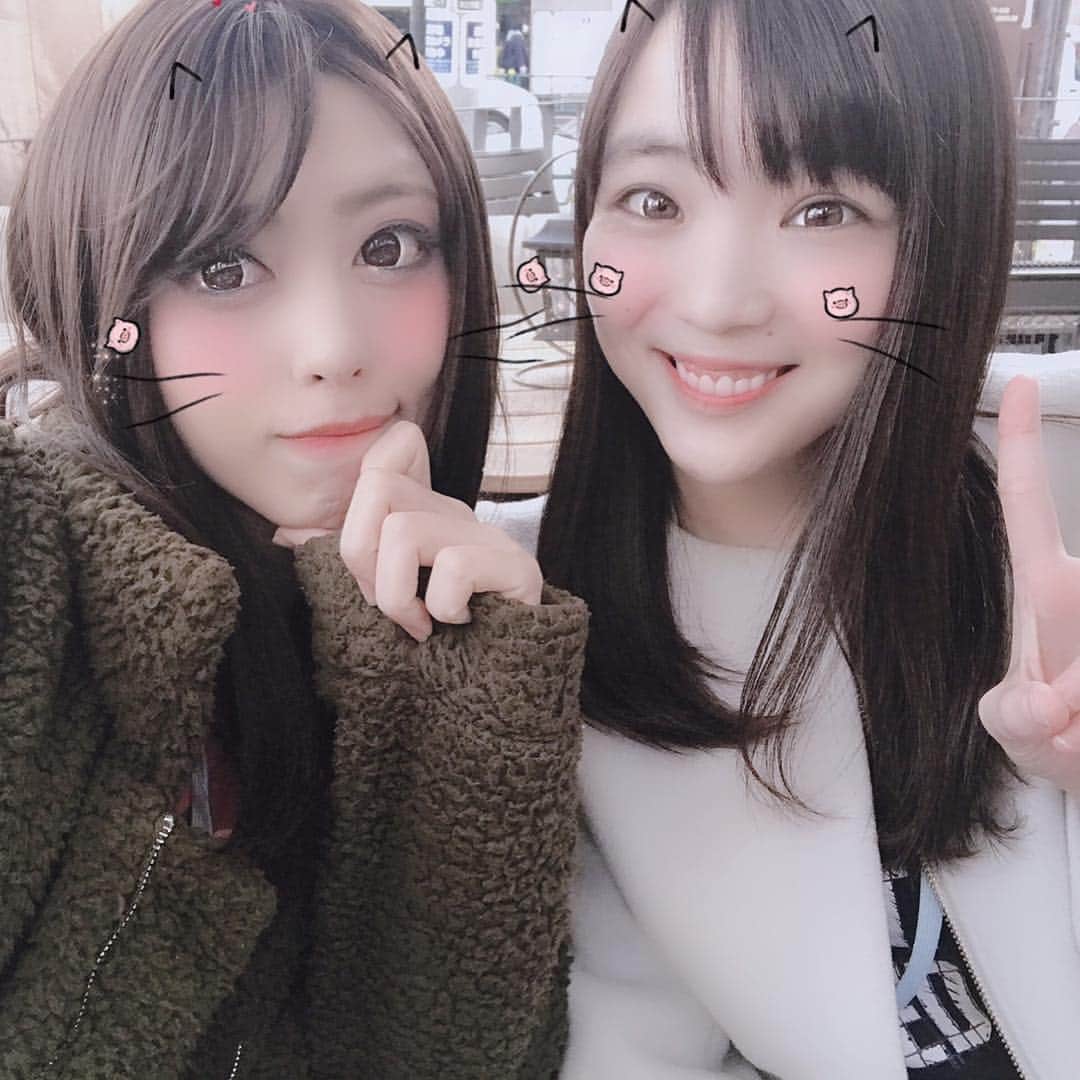 桜井あゆさんのインスタグラム写真 - (桜井あゆInstagram)「最近#マリーゴ では ステーキ部ができました。 稽古合間や打ち上げでステーキ食ってる ^_^ そして、優希と写メ大会₍ ᐢ. ̫ .ᐢ ₎」3月20日 17時04分 - ayuu.mio0415