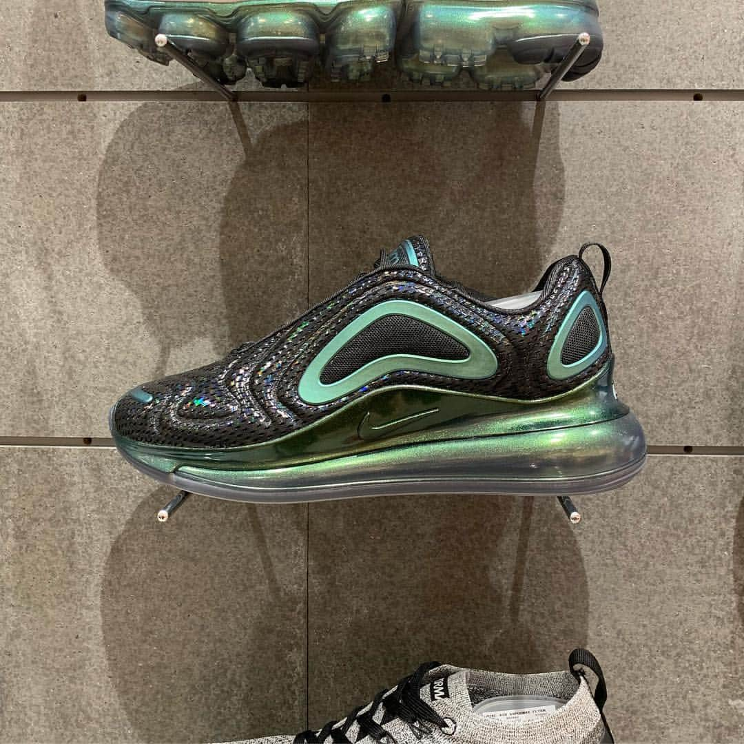 Sports Lab by atmos OSAKAさんのインスタグラム写真 - (Sports Lab by atmos OSAKAInstagram)「✴︎ 【3/21(THU) RELEASE】 NIKE AIR MAX 720 A02924-003 ¥18,000-(w/o tax)」3月20日 17時19分 - atmos_lucua_osaka