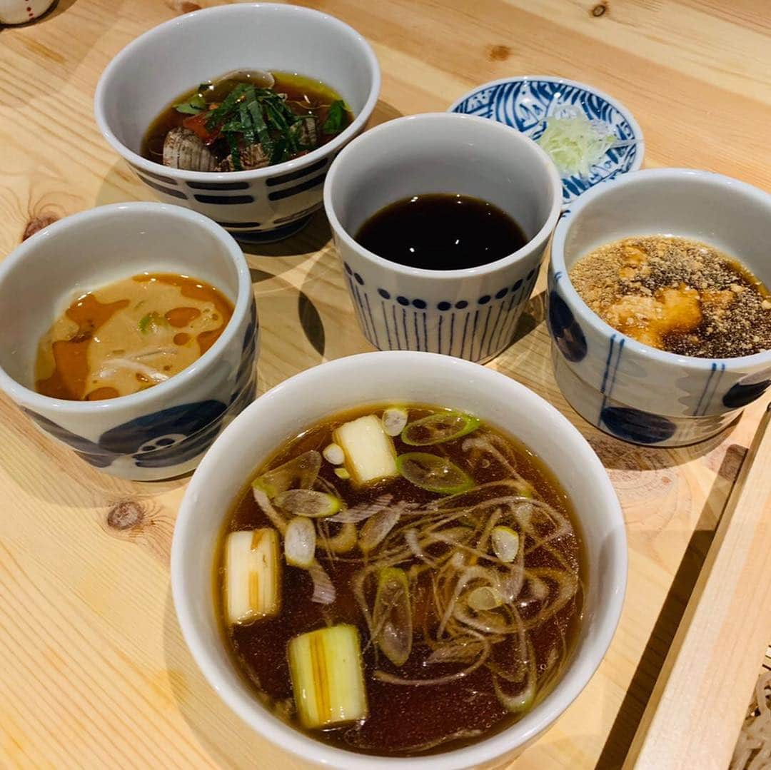 松山航大さんのインスタグラム写真 - (松山航大Instagram)「★ 長野駅のそばにおいしいお蕎麦。 蕎麦ダイニング「音菜」 . #長野市 #長野駅 #そば #ランチ #お蕎麦 #つゆ #10種類以上 #写真 は #土曜はこれダネッ！ #取材 で #お世話になった #スタッフ の #塚田さん #餃子 も #おすすめ #2階 も #あります #日本酒 #ワイン も #あります」3月20日 18時15分 - kodai_matsuyama