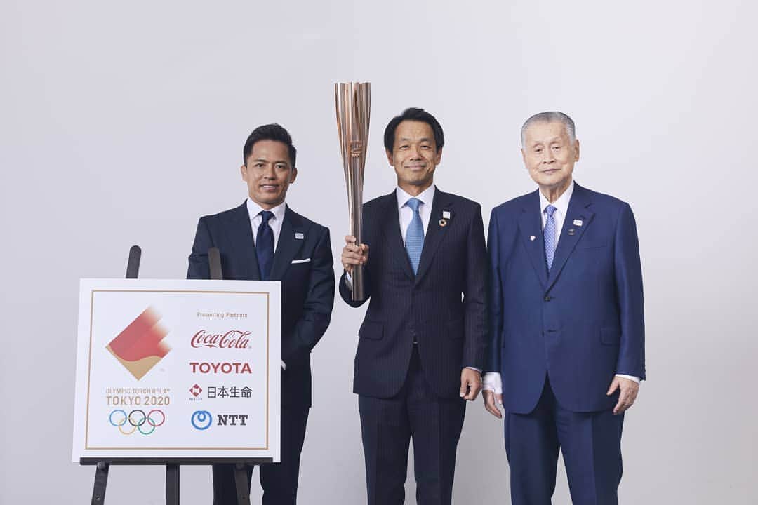 日本生命保険相互会社さんのインスタグラム写真 - (日本生命保険相互会社Instagram)「. 🗼🏃‍♀️オリンピック聖火リレーの魅力を全国に🏃‍♂️💨 . 日本生命は、 東京2020オリンピック聖火リレー プレゼンティングパートナーに なりました✨ . 2020年に向けて、日本全国の皆さまにオリンピック聖火リレーの素晴らしさをお伝えするため、 オリンピック聖火ランナーの募集キャンペーンや、全国を巡回中の「日本生命みんなの2020全国キャラバン」での 体感イベントなど、さまざまな活動を予定しております！ . 詳しくはプロフィールのハイライト「オリンピック聖火リレー」からご覧ください。 _ #Tokyo2020　#聖火リレー　#オリンピック　#東京2020オリンピック #olympic_games_tokyo_2020 #readyfortokyo #olympic_spirit #olympic_games  #readyfor_tokyo_2020 #tokyo2020  _ #聖火　#聖火ランナー　#リレー　 #スポーツ好き　#スポーツ好きな人と繋がりたい　 _ #さあ支えることを始めよう #日本生命 #ニッセイ #nissay #playsupport #保険」3月20日 18時30分 - nissay_official