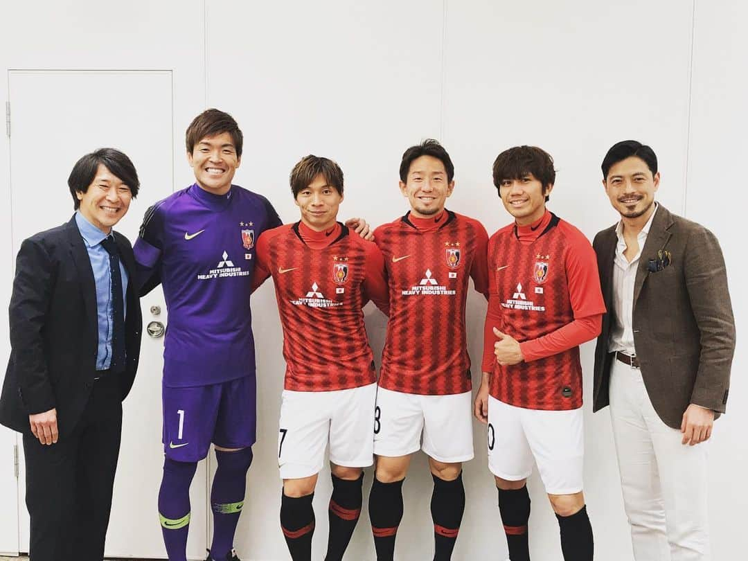 鈴木啓太さんのインスタグラム写真 - (鈴木啓太Instagram)「🎤⚽️ 丸ビルにてトークショー  #未来を変える力 @ugajin.no3 @yosuke_kashiwagi @nagasaman1216 @urawaredsofficial」3月20日 18時52分 - keita.suzuki.official