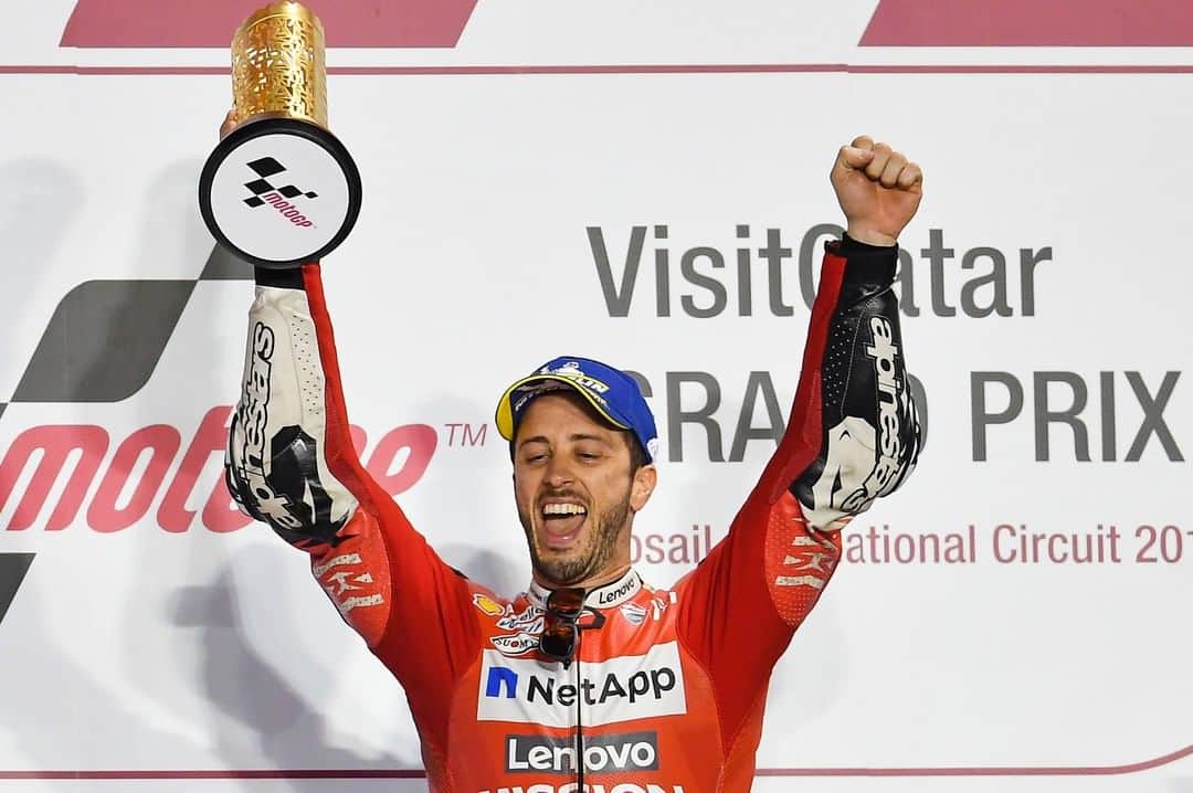 MotoGPさんのインスタグラム写真 - (MotoGPInstagram)「That happy feeling when you start the season with a victory 😄 // Happy #InternationalDayOfHappiness with @andreadovizioso on top of the #QatarGP podium 🎉 #AD04 #MotoGP #Motorcycle #Racing #Motorsport」3月20日 20時00分 - motogp
