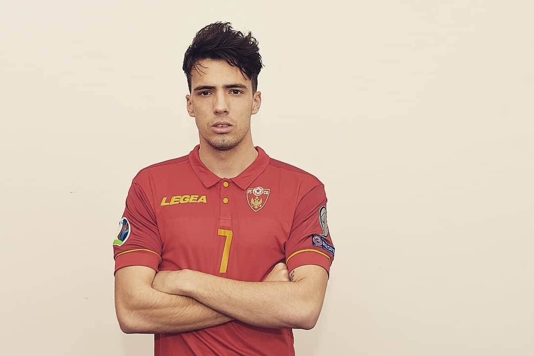 マルコ・バキッチさんのインスタグラム写真 - (マルコ・バキッチInstagram)「🇲🇪 National Team of Montenegro 🇲🇪」3月20日 20時06分 - m_bakic_