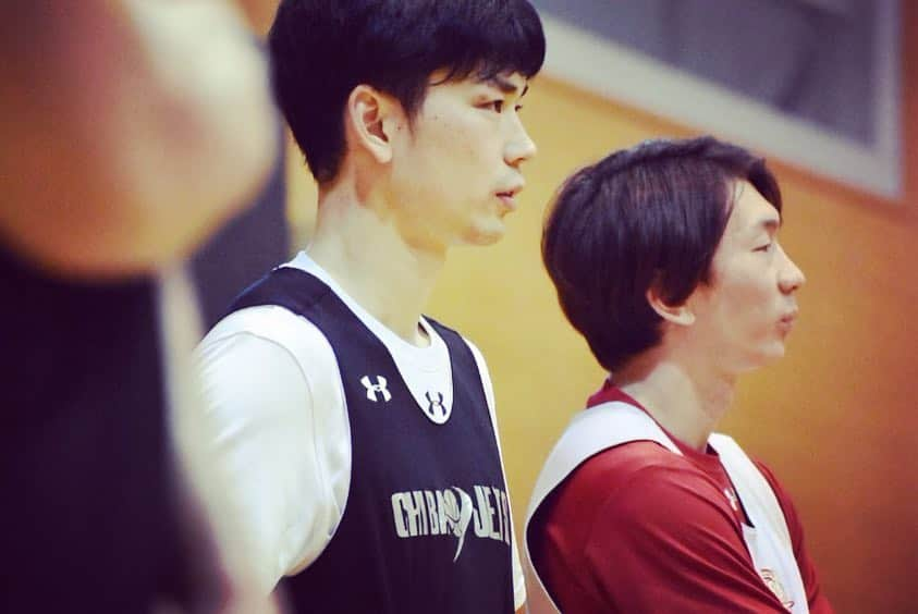 千葉ジェッツさんのインスタグラム写真 - (千葉ジェッツInstagram)「練習風景📸 #chibajets #Bリーグ #basketball #バスケ #練習 #努力 #日々の積み重ね #チームワーク #心ひとつに #いくぜてっぺん」3月20日 20時07分 - chibajets_official