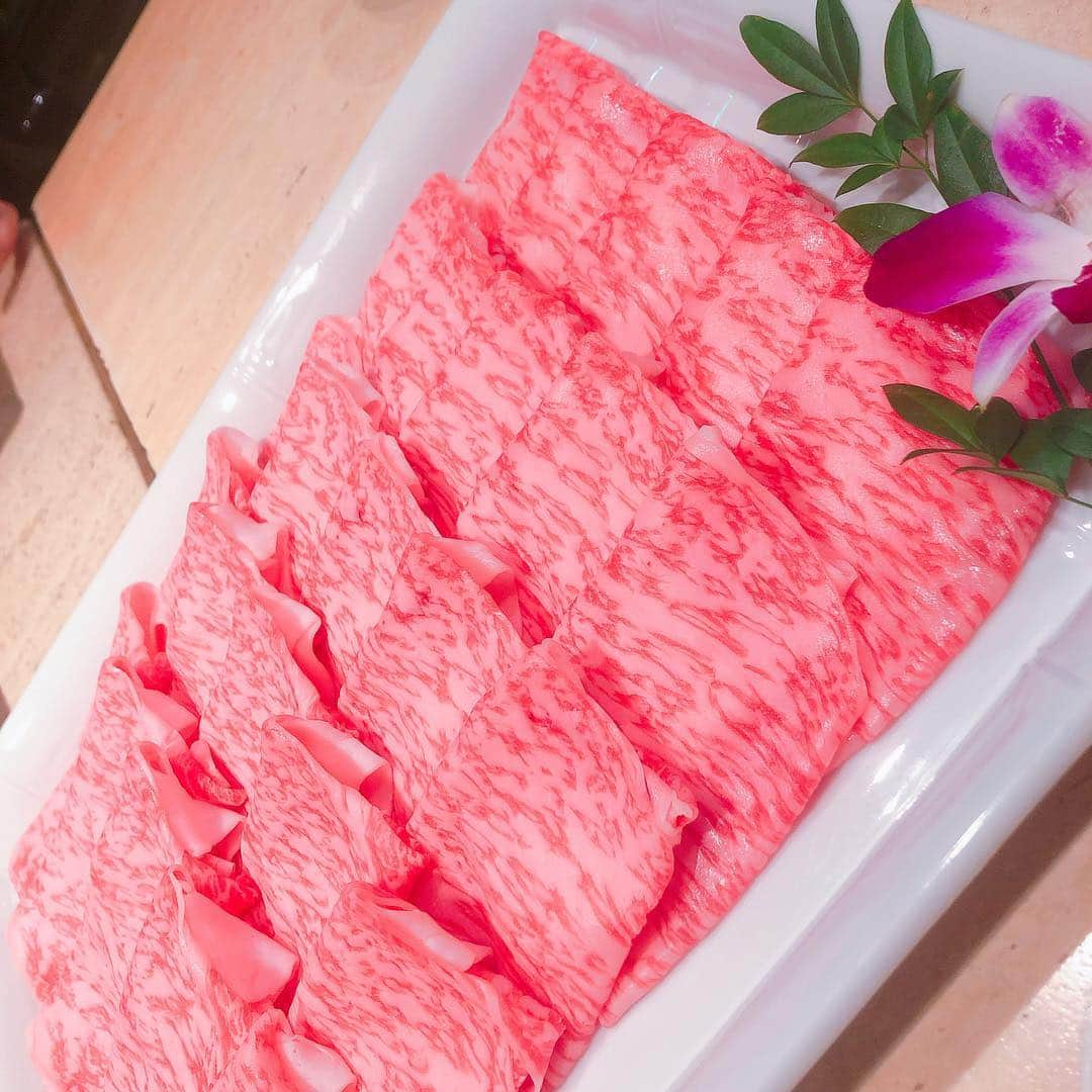 あやなんさんのインスタグラム写真 - (あやなんInstagram)「美」3月20日 20時44分 - ayachan_0619