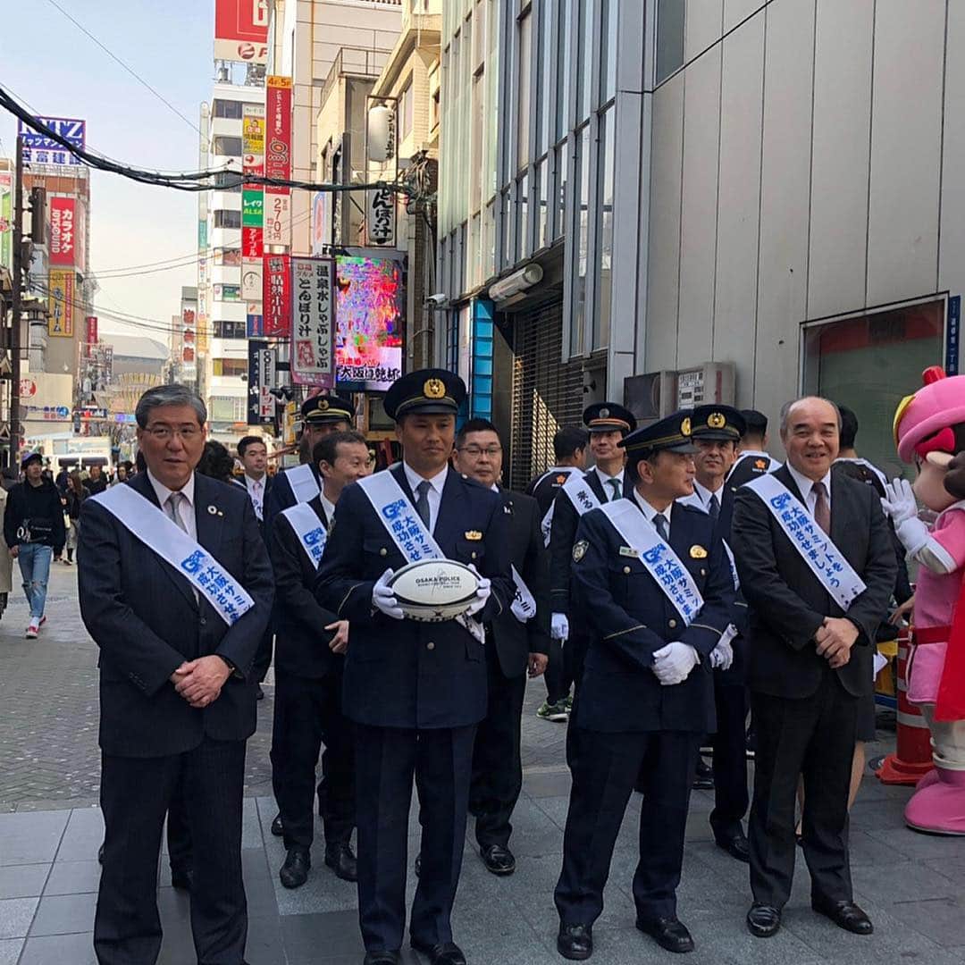 大西将太郎さんのインスタグラム写真 - (大西将太郎Instagram)「沖縄から戻り、本日は大阪難波にてG20大阪サミットが開催される事を受けて大阪南警察署の「G20大阪サミット警備スクラム隊長」に就任させていただきました。 日本の魅力、大阪の魅力を発信すること、そして無事安全にサミットが成功されますようにPRさせていただきました。 身が引き締まる一日でございました。 関係者の皆様 本当にありがとうございました。」3月20日 21時26分 - shotaro12