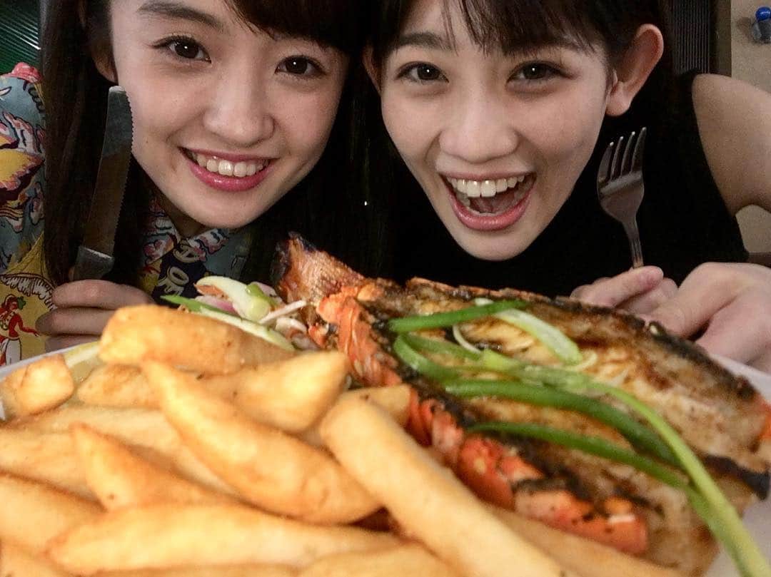秋本帆華さんのインスタグラム写真 - (秋本帆華Instagram)「#ここはどこでしょう  ロブスターを食べることがこの旅行の目的の１つでした⭐︎」3月20日 21時27分 - honoka_akimoto_official