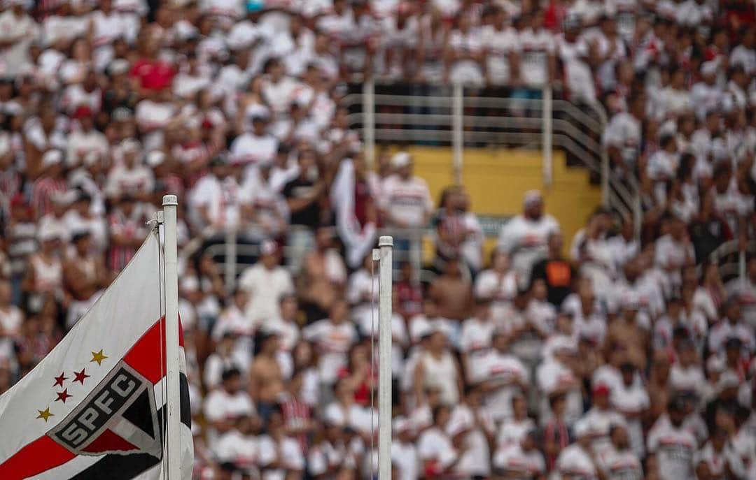 São Paulo FCさんのインスタグラム写真 - (São Paulo FCInstagram)「Hoje tem São Paulo, é #DiaDeTricolor!‬ ‪⠀⠀⠀⠀⠀⠀⠀⠀⠀‬ ‪⚽ São Caetano x São Paulo‬ ‪🏟 Anacleto Campanella‬ ‪⏰ 21h30‬ ‪🏆 Paulistão‬ ‪⠀⠀⠀⠀⠀⠀⠀⠀⠀‬ ‪#VamosSãoPaulo 🇾🇪‬ ‪⠀⠀⠀⠀⠀⠀⠀⠀⠀‬ 📸 Miguel Schincariol / saopaulofc.net」3月20日 21時32分 - saopaulofc