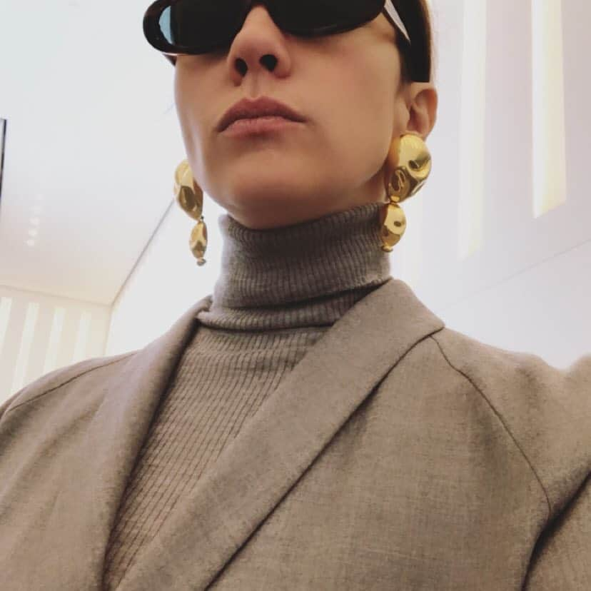 Monica Sordoさんのインスタグラム写真 - (Monica SordoInstagram)「1991 vs 1981 #Mochima #Collection #OrienteEarrings」3月21日 8時49分 - monicasordo