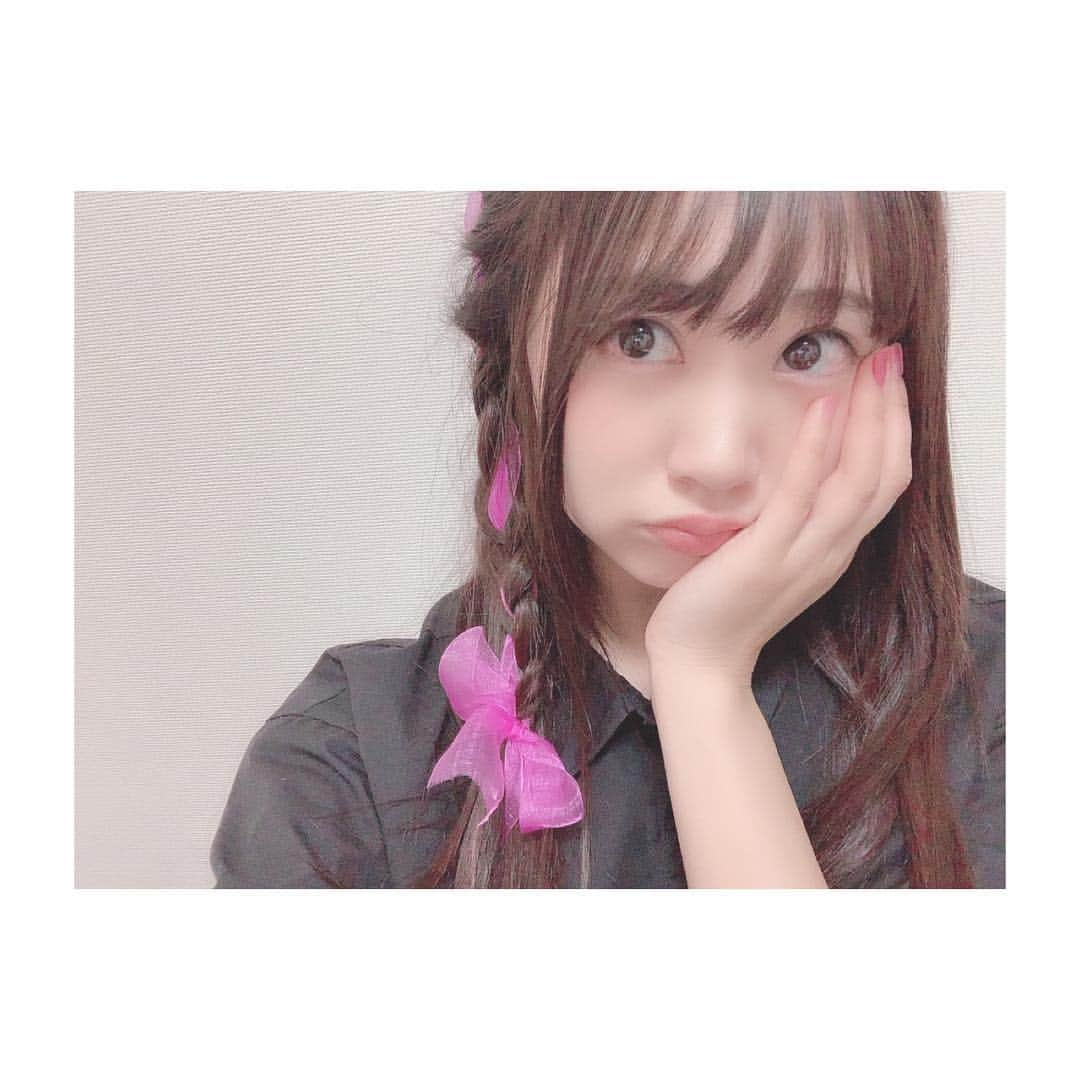 浜田翔子さんのインスタグラム写真 - (浜田翔子Instagram)「🎀#YouTube #しょこちゃんねる 更新されました。 #ピエナージュ  #カラコン  #橋本環奈ちゃん になれるコンタクト、、。で噂の、、。 してみた結果。  海外の方にもみてもらえるから嬉しいなぁ💕 普段は裸眼です。この写真も。 #ヘアアレンジ #編み込み #リボンあみこみ」3月21日 0時13分 - shoko_hamada