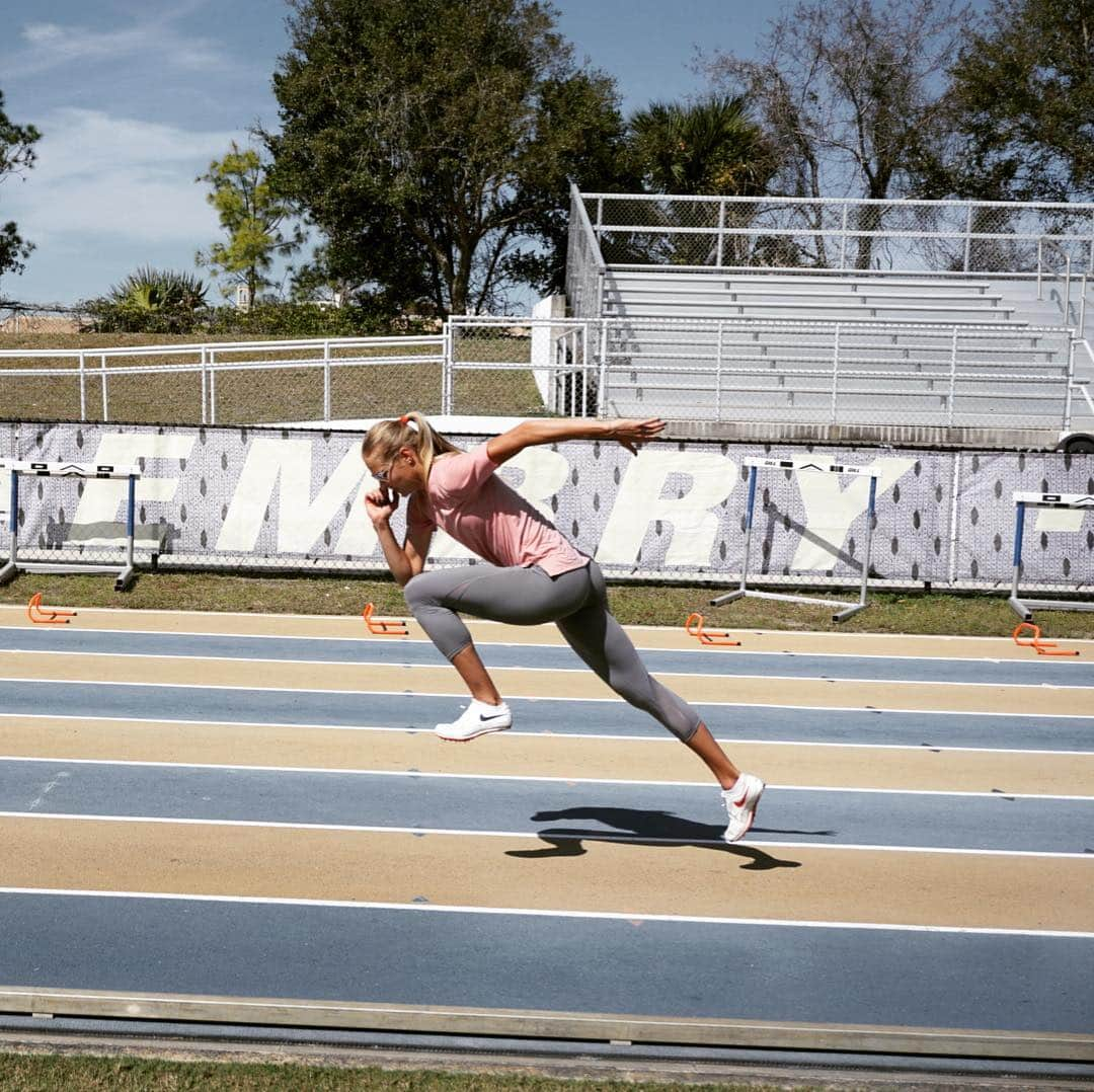 ダリヤ・クリシナさんのインスタグラム写真 - (ダリヤ・クリシナInstagram)「Going to practice like this #sprint #running #nike #nikewomen」3月21日 0時21分 - dariaklishina