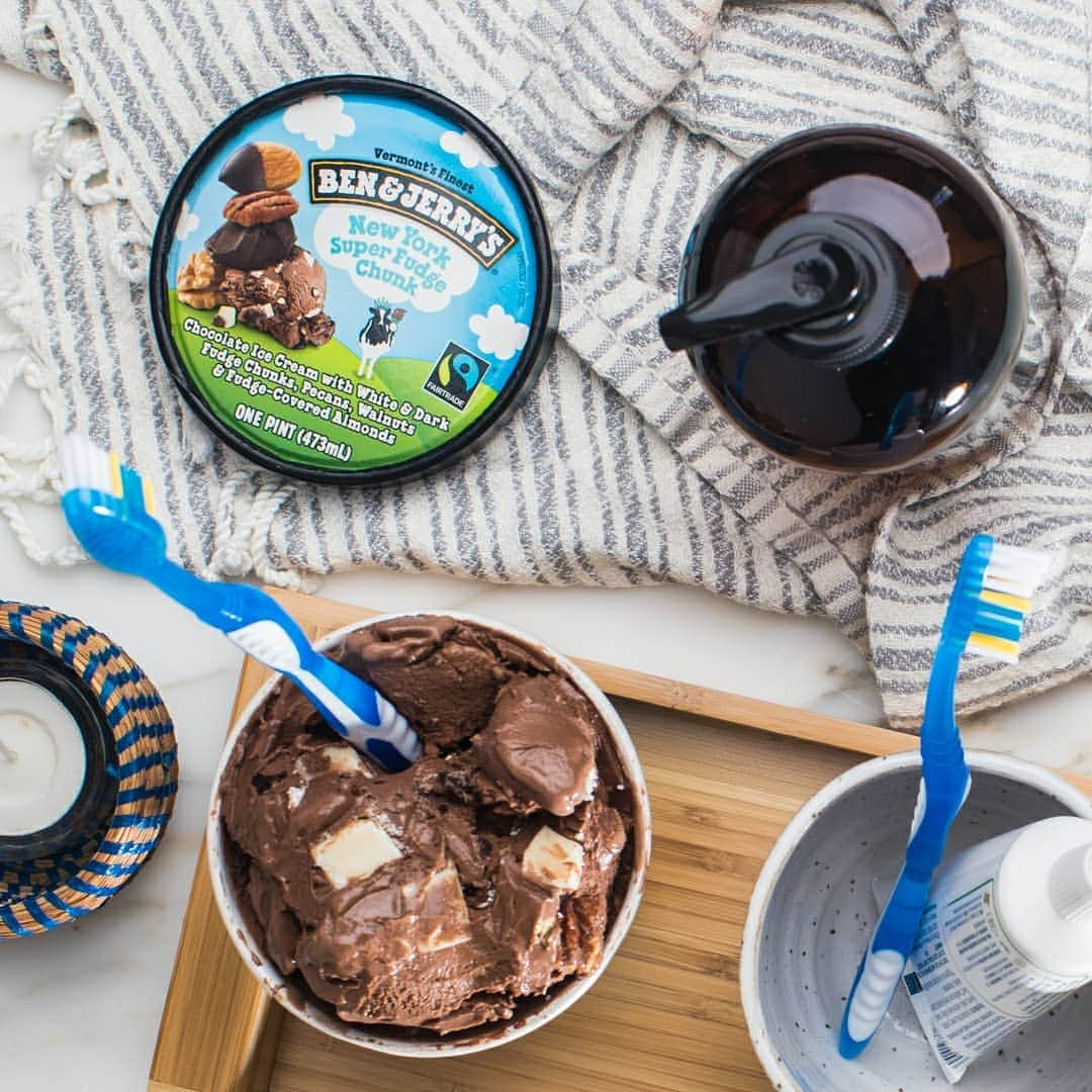 Ben & Jerry'sさんのインスタグラム写真 - (Ben & Jerry'sInstagram)「What's the weirdest thing you've ever eaten ice cream with? We've gotten pretty creative at times. See the full list at the link in our bio!」3月21日 0時51分 - benandjerrys