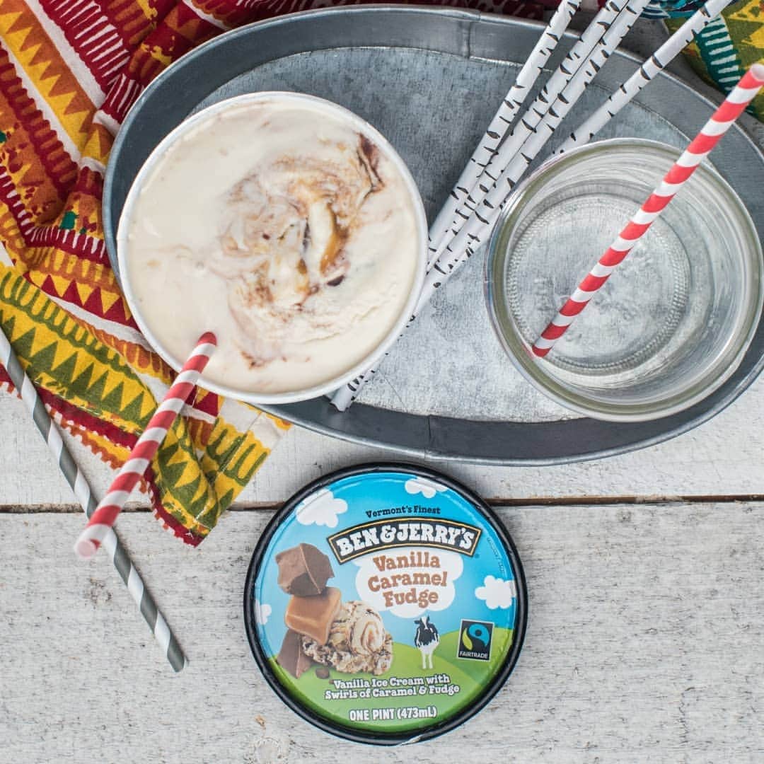 Ben & Jerry'sさんのインスタグラム写真 - (Ben & Jerry'sInstagram)「What's the weirdest thing you've ever eaten ice cream with? We've gotten pretty creative at times. See the full list at the link in our bio!」3月21日 0時51分 - benandjerrys