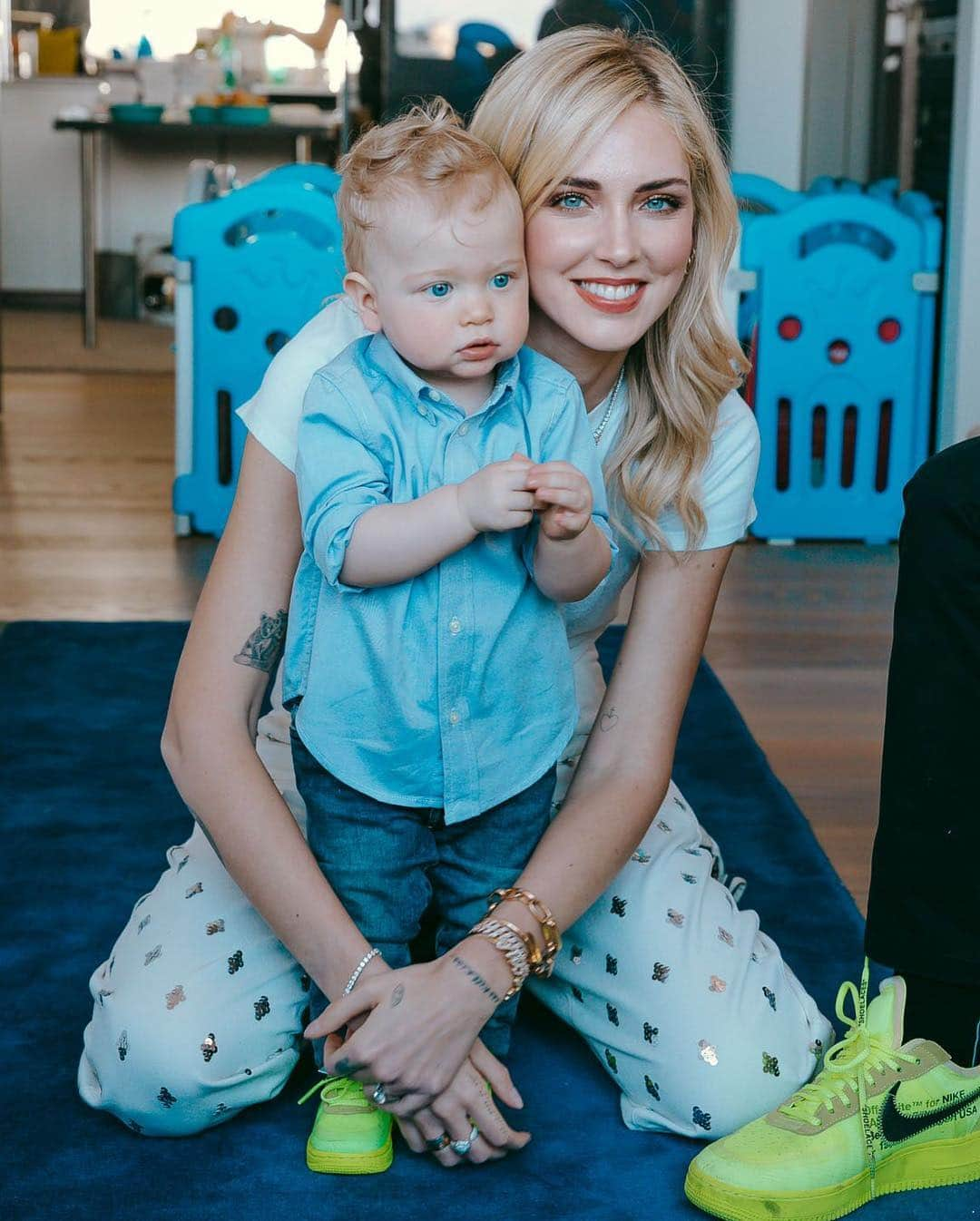 キアラ・フェラーニさんのインスタグラム写真 - (キアラ・フェラーニInstagram)「Leo’s 1st birthday party 😍 #TheFerragnez」3月21日 1時28分 - chiaraferragni