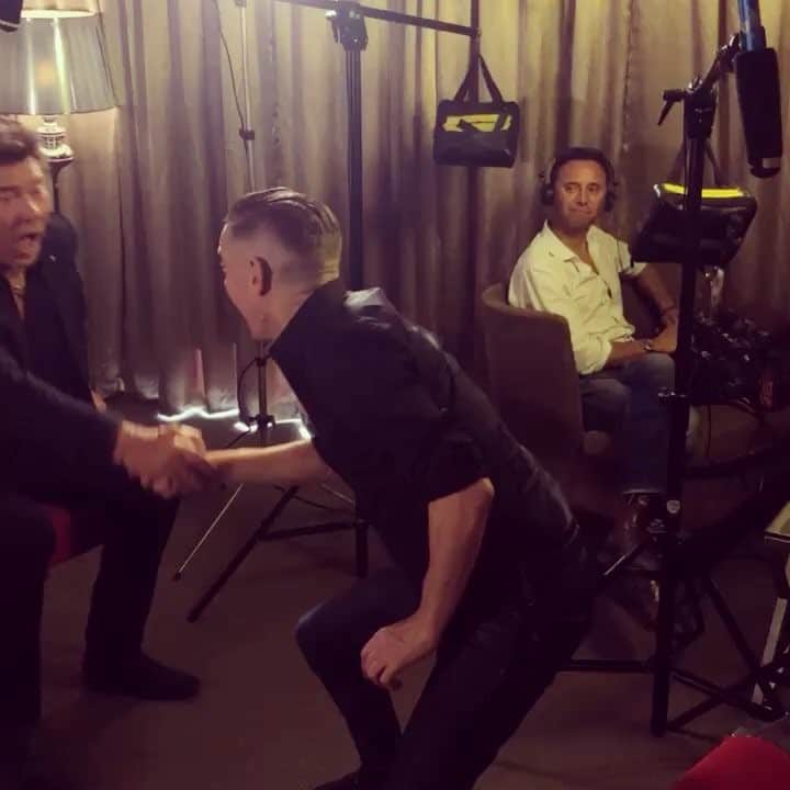 ブライアン・アダムスのインスタグラム：「Tune into the @todayshow with @richardwilkins this morning in Australia #bryanadamsshinealight #richardwilkins #australiagram」