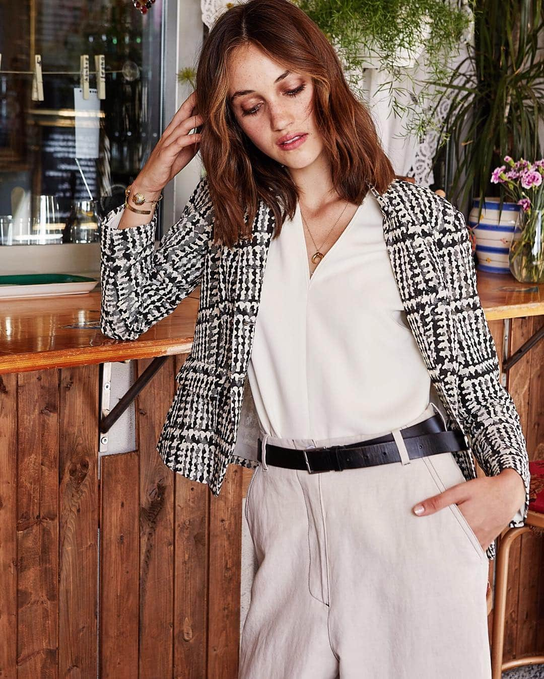 のインスタグラム：「Black and white business look.  Chic while casual.  #NewYorkIndustrie #SpringSummer2019 #NYI #MadeinItaly #EffortlessStyle」