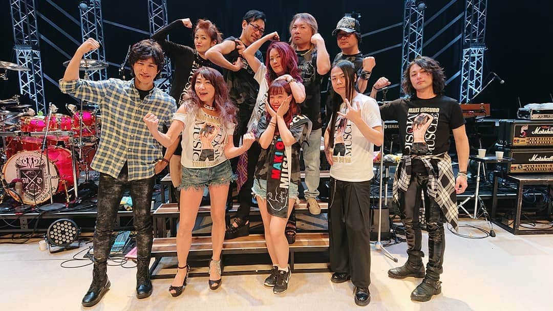 大黒摩季さんのインスタグラム写真 - (大黒摩季Instagram)「無事、 #ゲネプロ 終了❣️✨💖きっちり作って来ても、更なるやりたいこと&やらねばならないことも沢山見つかるのがGP😌 #Liveは日々育つもの 🌱🌿🌺明日が、 #MUSICMUSCLETOUR2019 の誕生日😌🎁🎂心して育てて行くよ🌟明日は、燃えマッスル💪🔥」3月21日 2時39分 - makiohguro