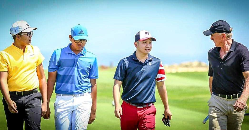 グレグ・ノーマンさんのインスタグラム写真 - (グレグ・ノーマンInstagram)「An absolute delight playing @kngolflinks today for Vietnam’s Rising Golf Stars Match. @bao_long_05 , @_lemlemdiary_ , and @tuannguyennnnn are shining examples of how youth in Vietnam are helping to grow the game from a grassroots level. #PlayHard #GolfVietnam #AttackLife」3月21日 3時48分 - shark_gregnorman