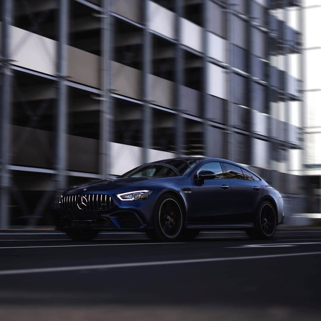 Mercedes AMGさんのインスタグラム写真 - (Mercedes AMGInstagram)「[Fuel consumption combined: 11.3 l/100km | CO2 emissions combined: 257 g/km]  The Mercedes-AMG GT 63 S 4MATIC+ 4-Door Coupé brings performance and style together seamlessly.  Thanks to #AMGAddict @gabe_hauer for this image.  #MercedesAMG #AMG #GT63 #DrivingPerformance #Power #Passion #Mercedes #AMG🔥 #Luxury #CarsofInstagram #InstaCar #Lifestyle」3月21日 3時50分 - mercedesamg