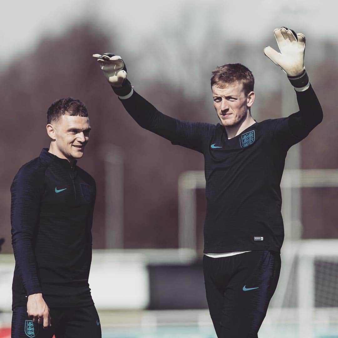 サッカー イングランド代表チームさんのインスタグラム写真 - (サッカー イングランド代表チームInstagram)「Hands up if you’re looking forward to being back at @wembleystadium with the #ThreeLions! 🙌」3月21日 3時59分 - england