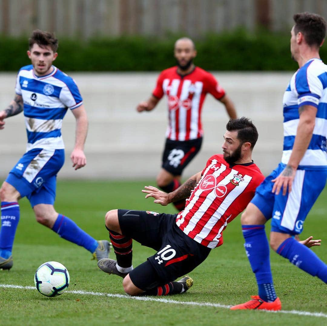 サウサンプトンFCさんのインスタグラム写真 - (サウサンプトンFCInstagram)「A good workout during the international break against #QPR! 🔙🔜 #saintsfc」3月21日 4時35分 - southamptonfc