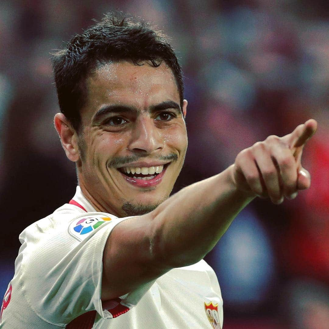 LFPさんのインスタグラム写真 - (LFPInstagram)「@wissbenyedder aka @sevillafc’s top scorer (1️⃣6️⃣ goals)! 😀👉🏻⚽️ • #BenYedder #SevillaFC #TopScorer #LaLigaSantander #LaLiga #Football #Goals」3月21日 5時13分 - laliga