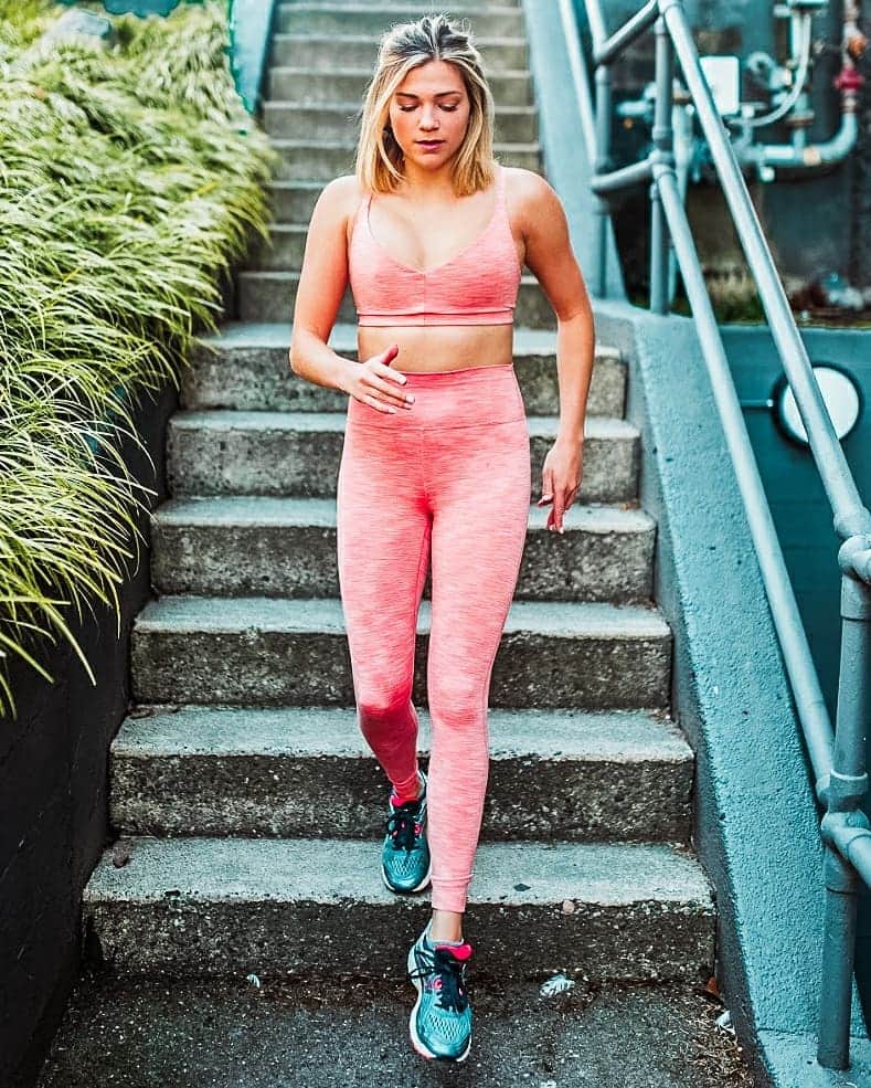 Monica Churchさんのインスタグラム写真 - (Monica ChurchInstagram)「Hittin the stairs because the @bigclimbseattle is THIS SUNDAY! This will be my 3rd year participating. To learn more/donate, please click the link in my bio. Donations go towards cancer research at @fredhutch.」3月21日 5時19分 - monicachurch