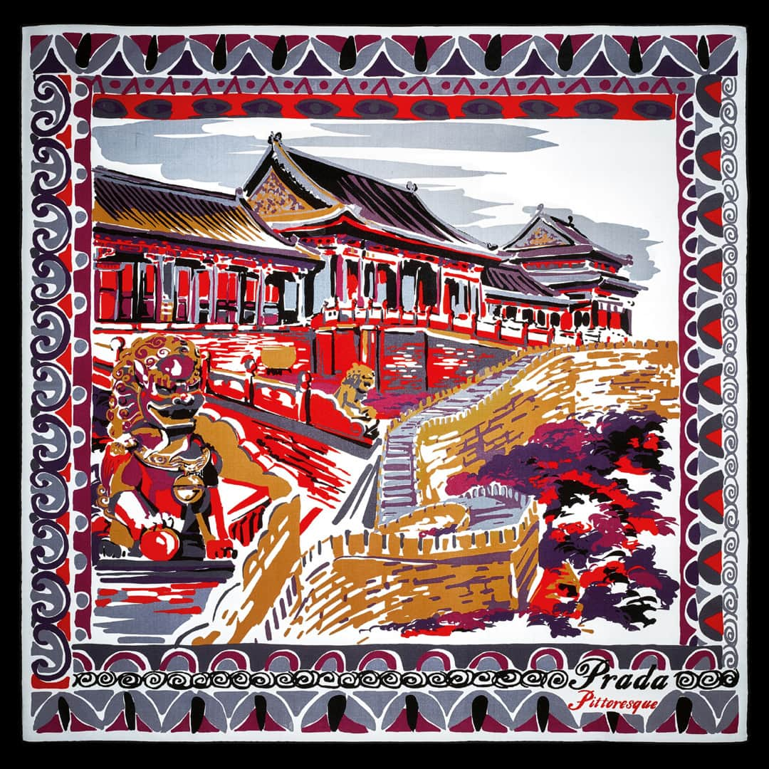 プラダさんのインスタグラム写真 - (プラダInstagram)「This Beijing postcard print, on a silk twill foulard, is part of a set called Pittoresque that depicts cityscapes with expressionist lines. Watch #PradaFoulardForever via link in bio.」3月21日 6時18分 - prada