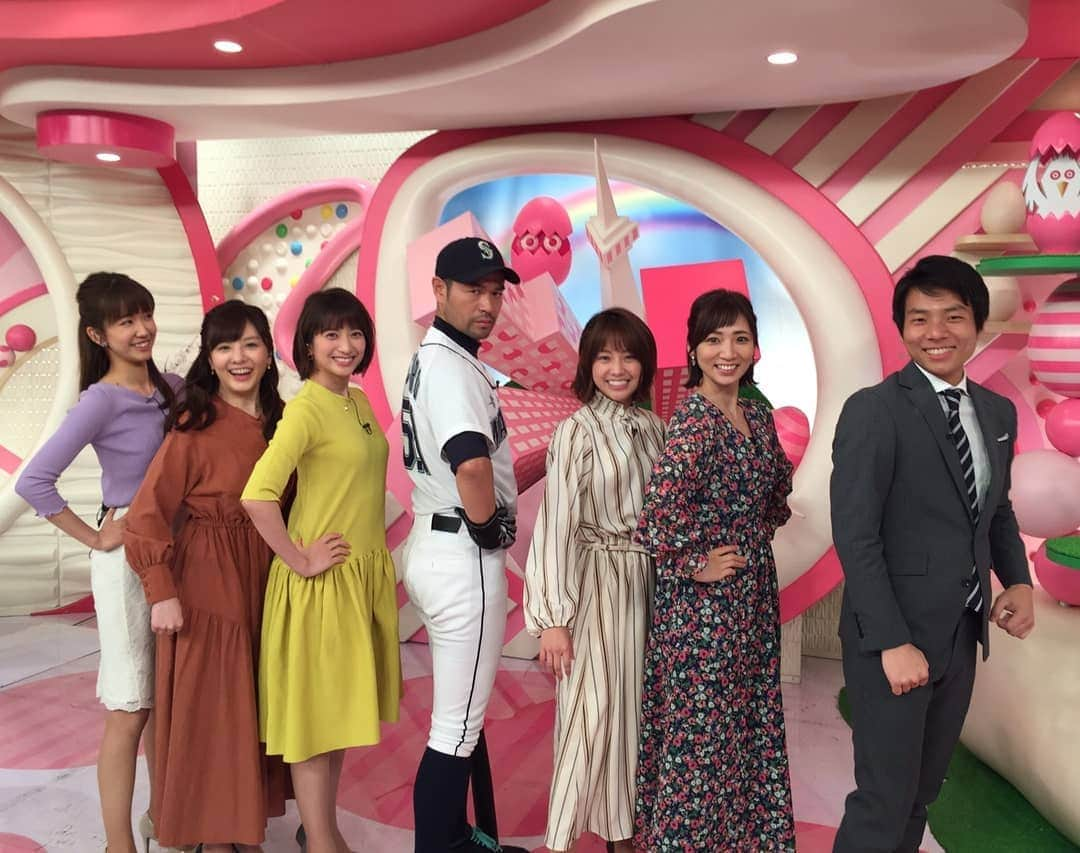 ニッチロー'さんのインスタグラム写真 - (ニッチロー'Instagram)「朝から日本テレビoha!4にちょこちょこと出演しました⚾  oha!4見ながら朝カレー食べたいなと思いました🍛  #oha4  #おはよん #日本テレビ #ニッチロー’ #oha4見ながら朝カレー」3月21日 6時51分 - nicchiro5.1